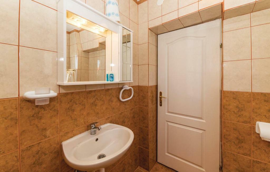 Apartment Diana - Great Location, Cosy 2 Bedroom, 2 Bathroom Apt 쿠클리차 외부 사진