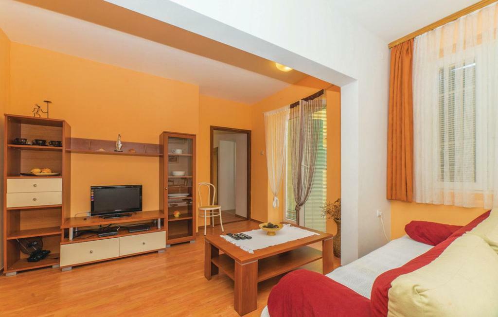 Apartment Diana - Great Location, Cosy 2 Bedroom, 2 Bathroom Apt 쿠클리차 외부 사진